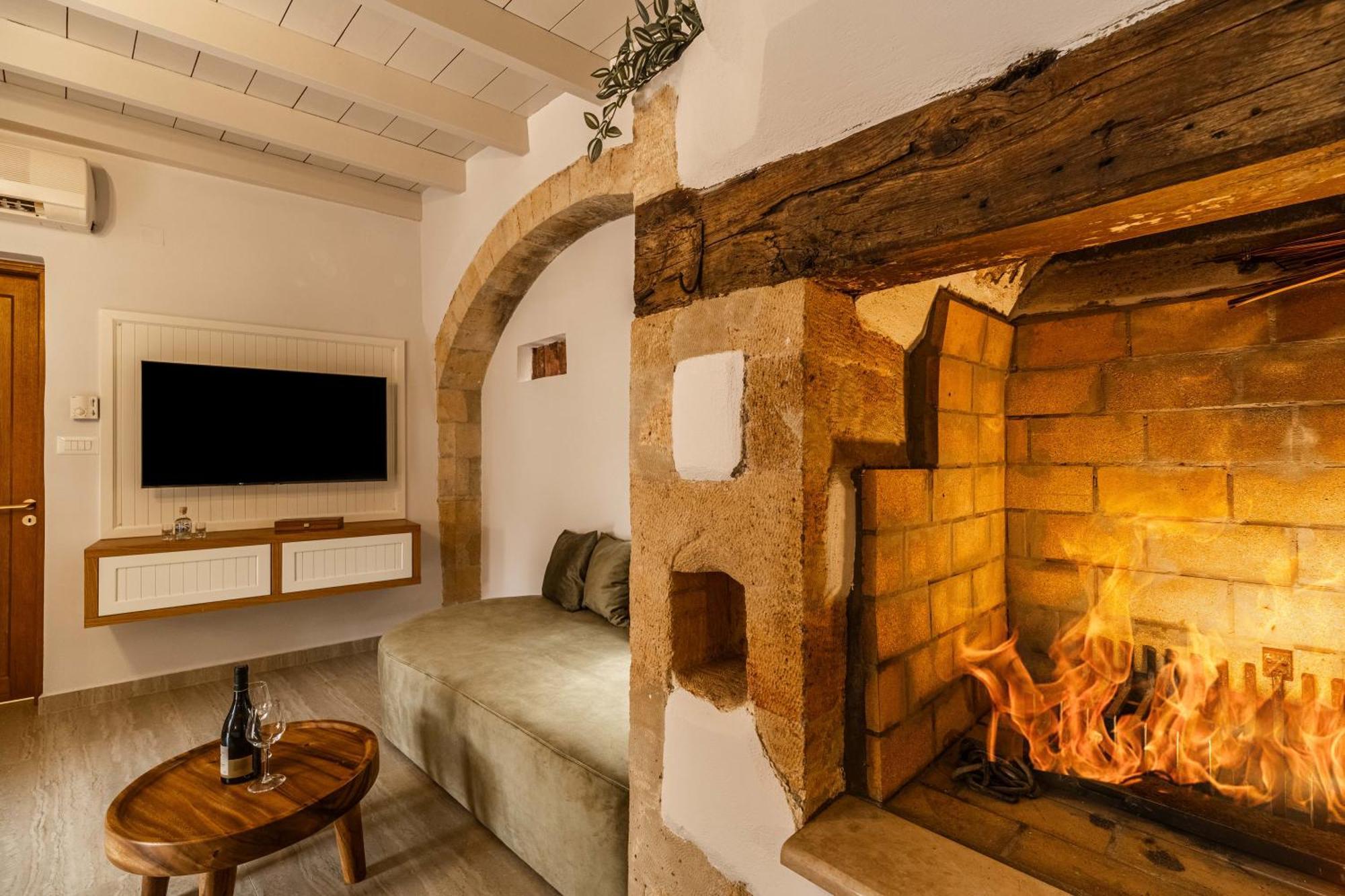 Lithinon Luxury Suites Chania  ภายนอก รูปภาพ